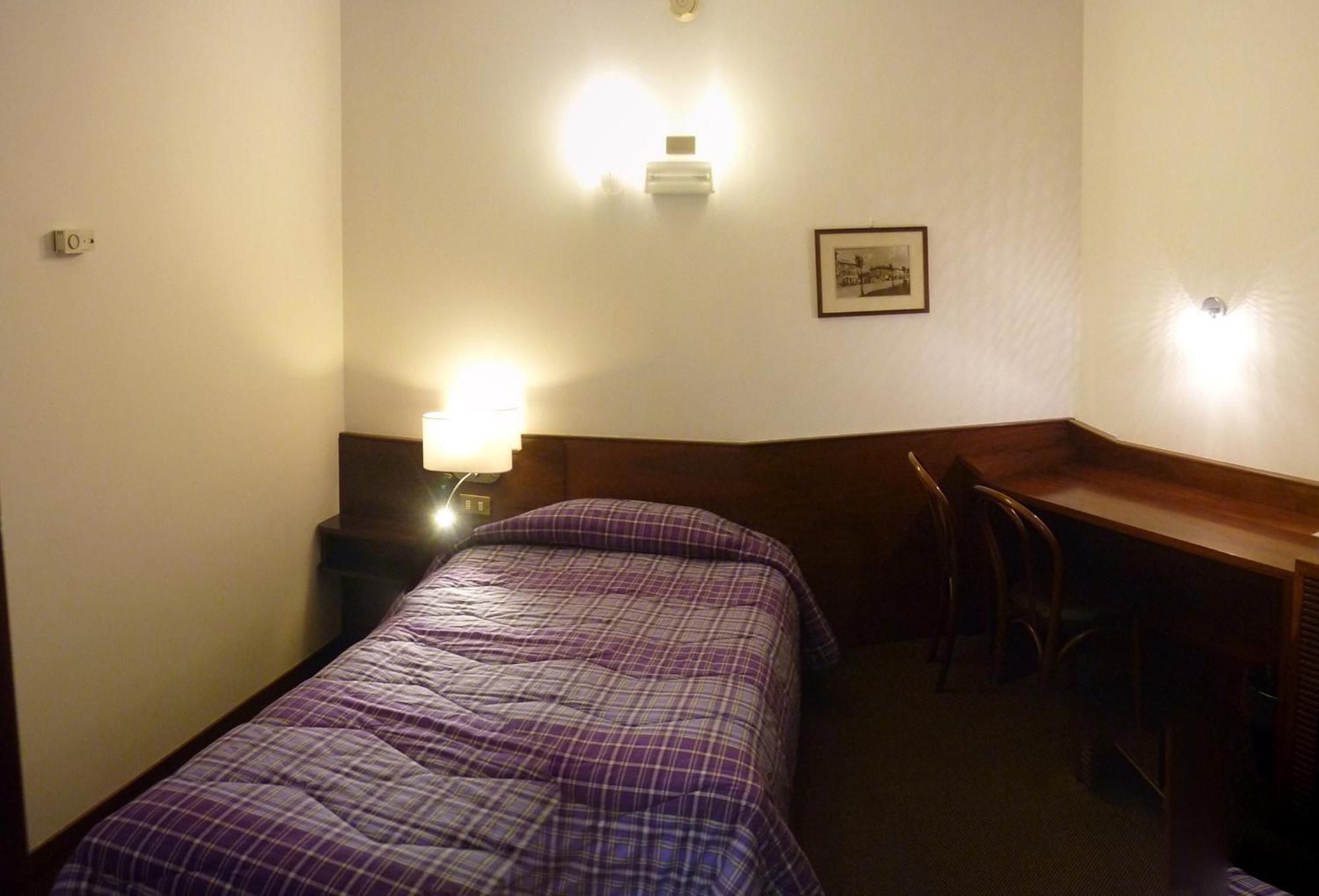 Hotel San Marco Montebelluna Pokoj fotografie